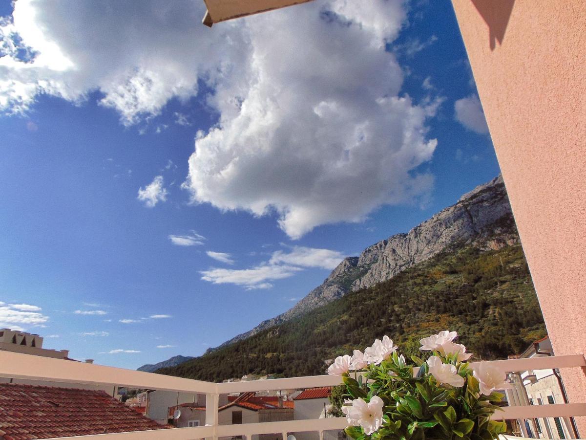 Baska Voda Apartments - Steps From The Beach, Free Parking, Central Location Екстериор снимка